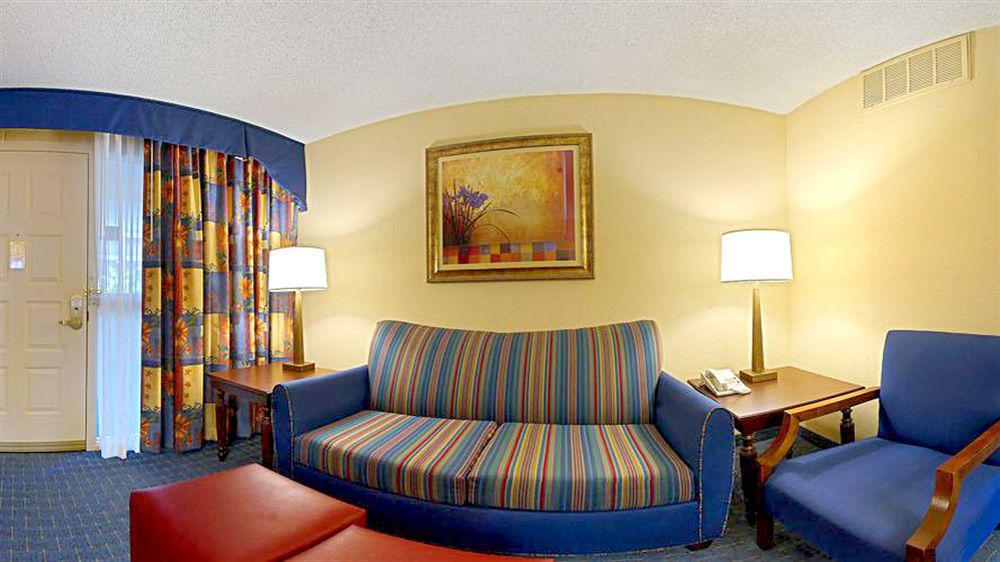 Embassy Suites By Hilton Orlando International Drive Convention Center Williamsburg Экстерьер фото