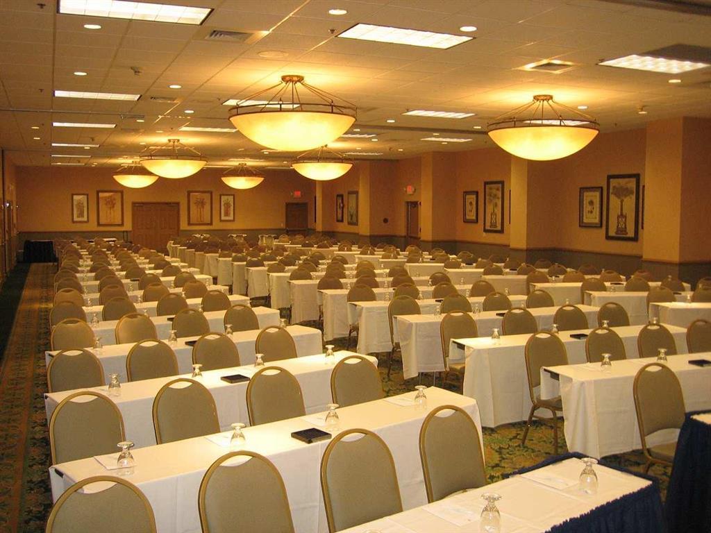 Embassy Suites By Hilton Orlando International Drive Convention Center Williamsburg Удобства фото